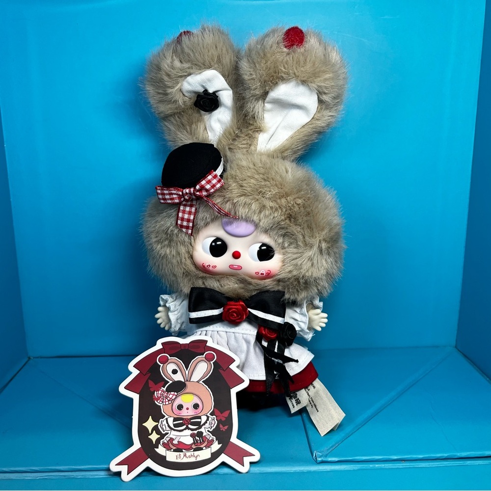 Cureplaneta - Baby Three - Gothic Lolita Bunny Vinyl Plush - Lili Rushlyn Excl.